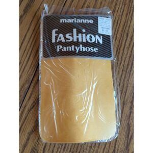 New Vintage Marianne Fashion Pantyhose Size B Mustard 5'4-5'10" 120-150lbs